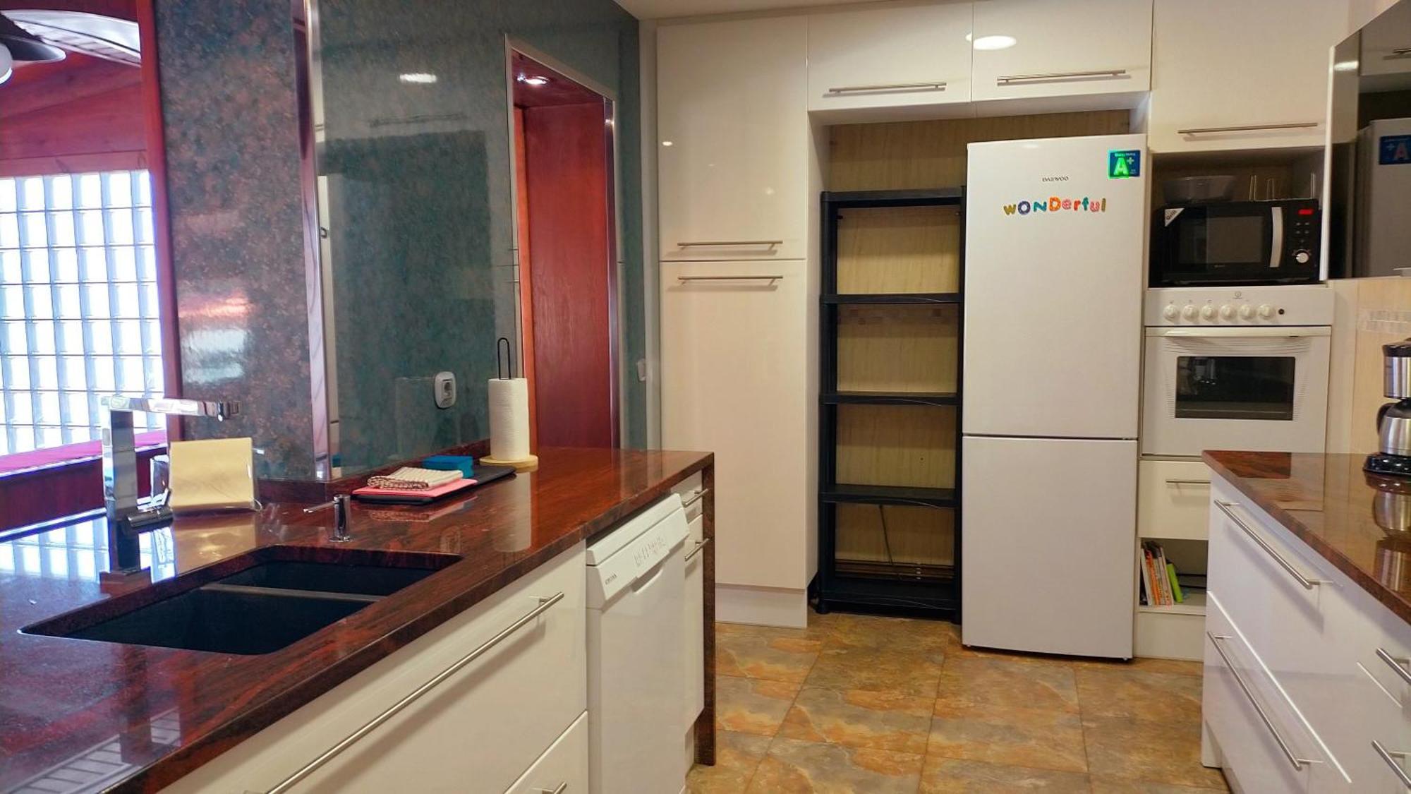 Riudecanyes Villa Du Lac Speciale Pour Famille Avec Enfant מראה חיצוני תמונה