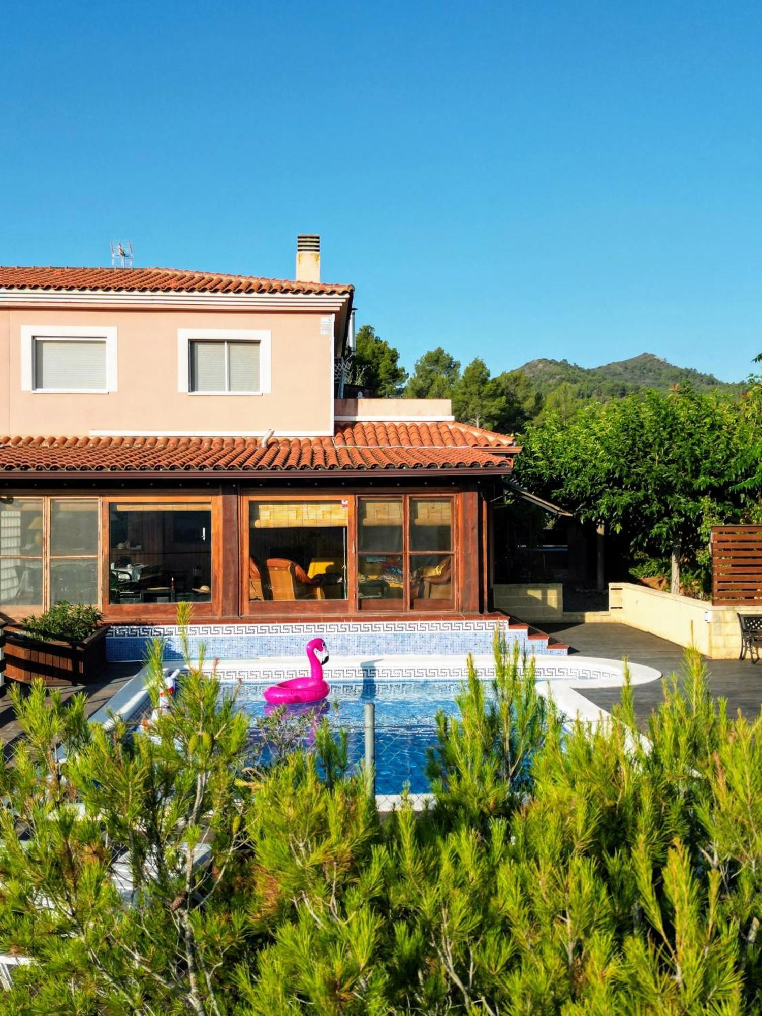 Riudecanyes Villa Du Lac Speciale Pour Famille Avec Enfant מראה חיצוני תמונה