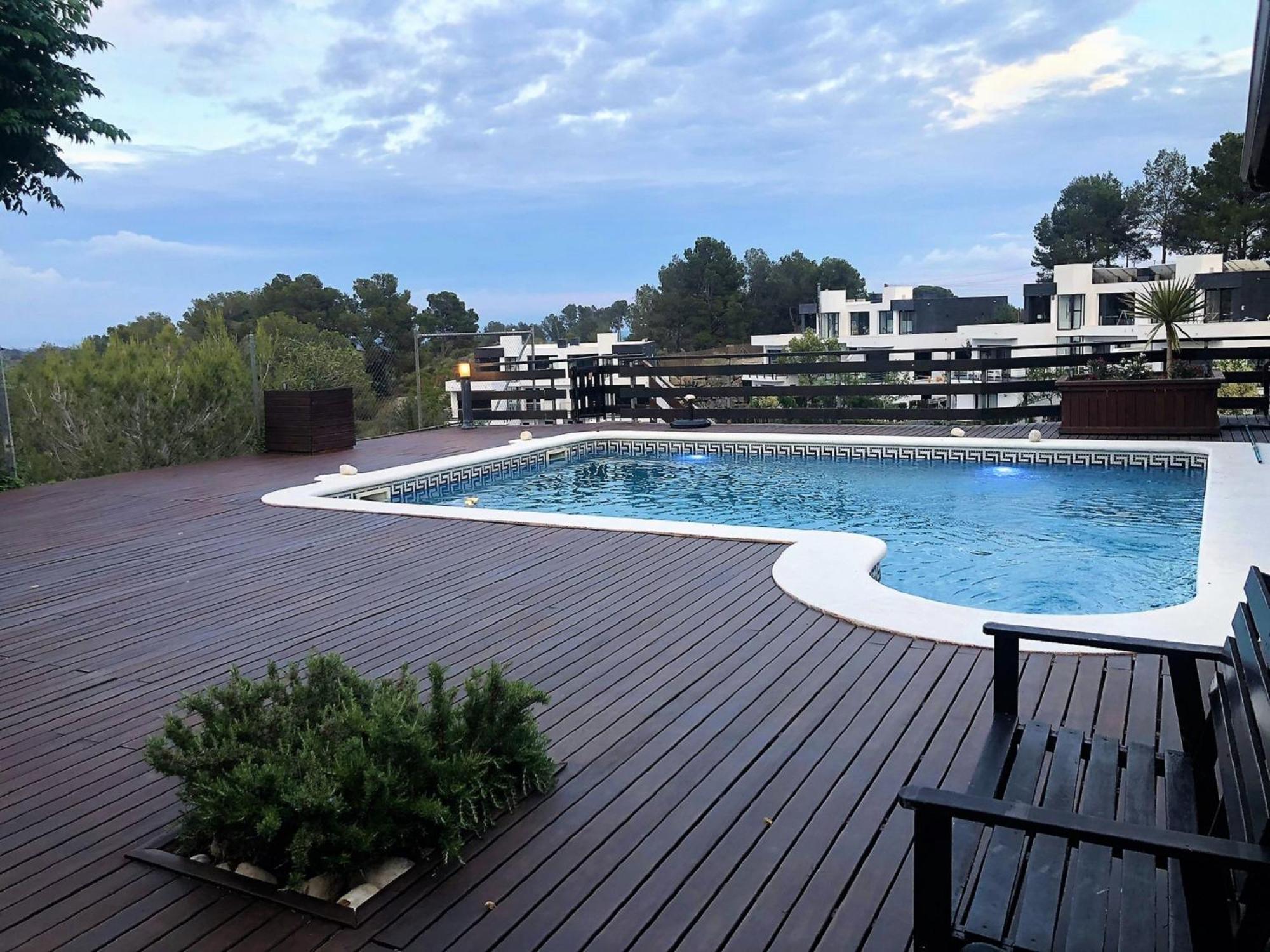 Riudecanyes Villa Du Lac Speciale Pour Famille Avec Enfant מראה חיצוני תמונה