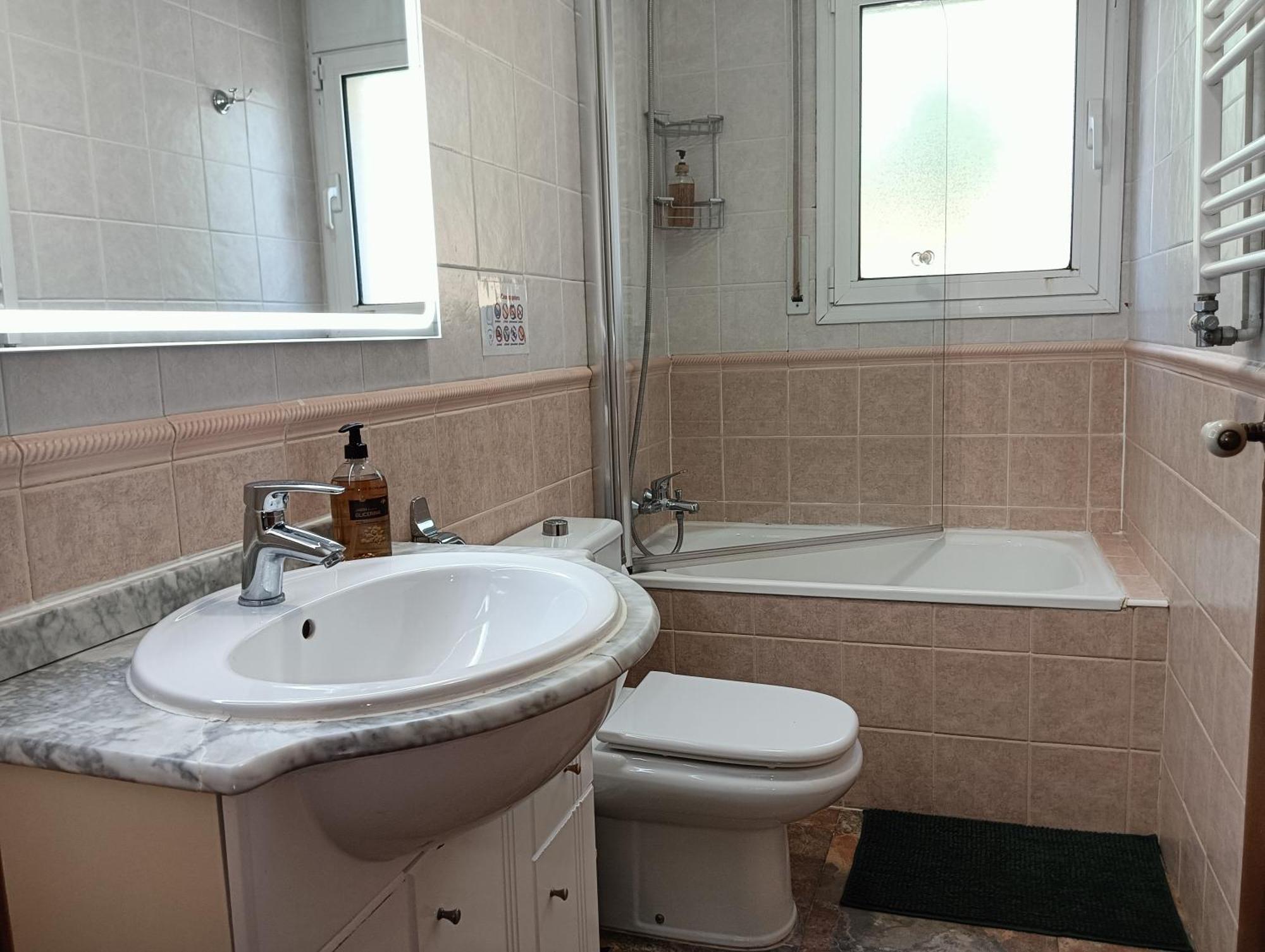 Riudecanyes Villa Du Lac Speciale Pour Famille Avec Enfant מראה חיצוני תמונה