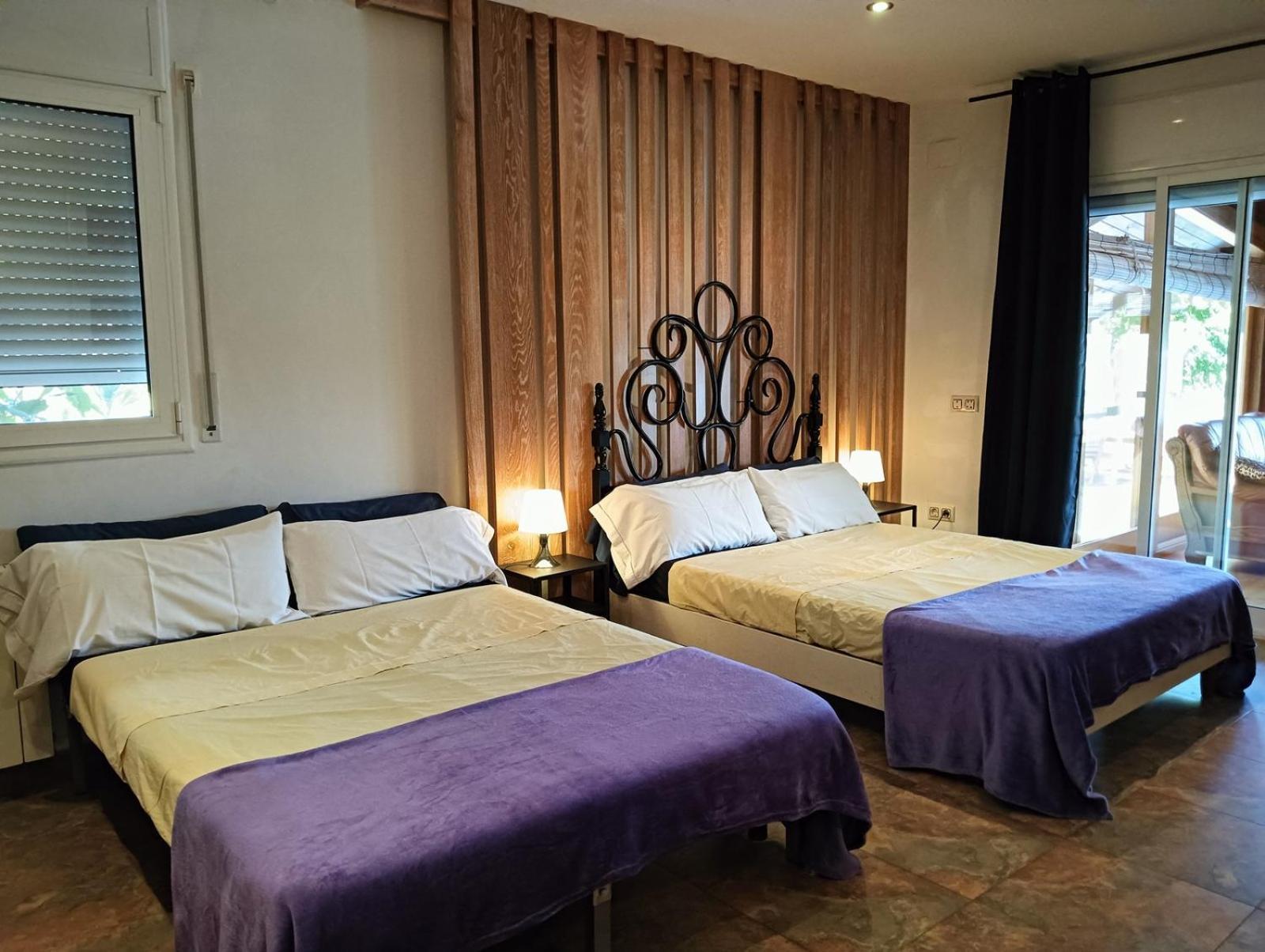 Riudecanyes Villa Du Lac Speciale Pour Famille Avec Enfant מראה חיצוני תמונה
